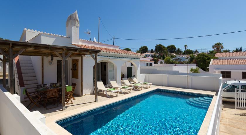 Villa Serena By Mauter Villas Cala En Porter  Номер фото